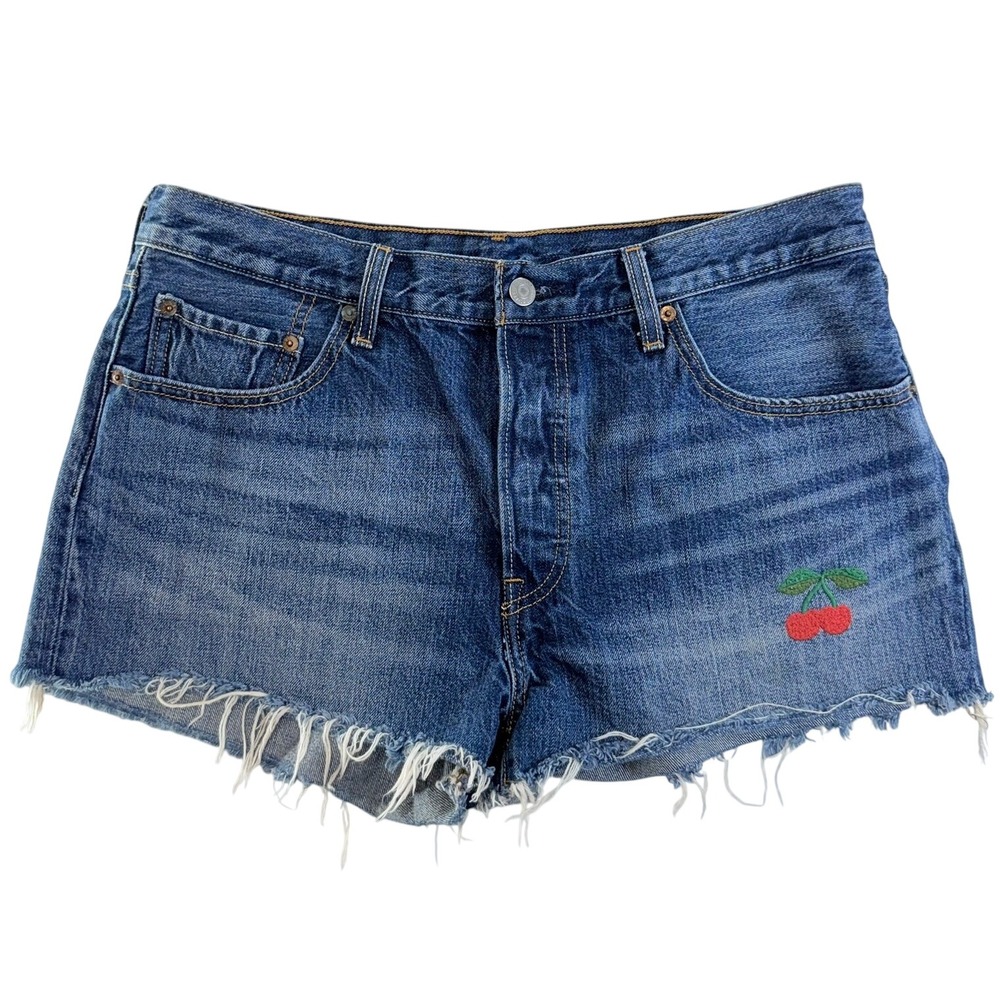 Levi's 501 Women's‎ High Rise Medium Wash Cherry Embroidered Denim Shorts W32